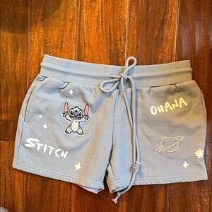 Disney Stitch shorts XS